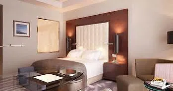 Hilton Riyadh Hotel & Residences-1